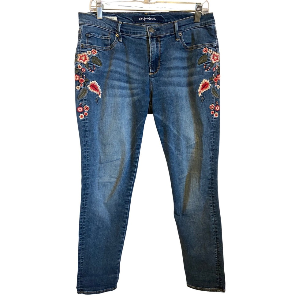 Driftwood Floral Embroidered Marilyn Jeans Medium Wash Blue Denim Size 30